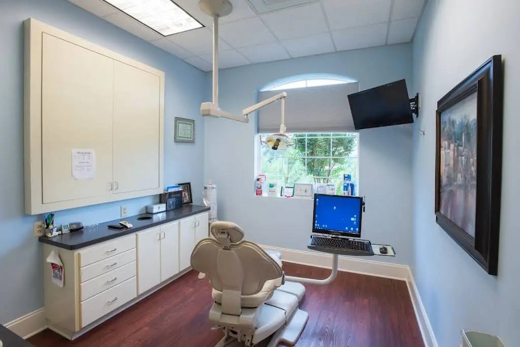 Riccobene Associates Family Dentistry