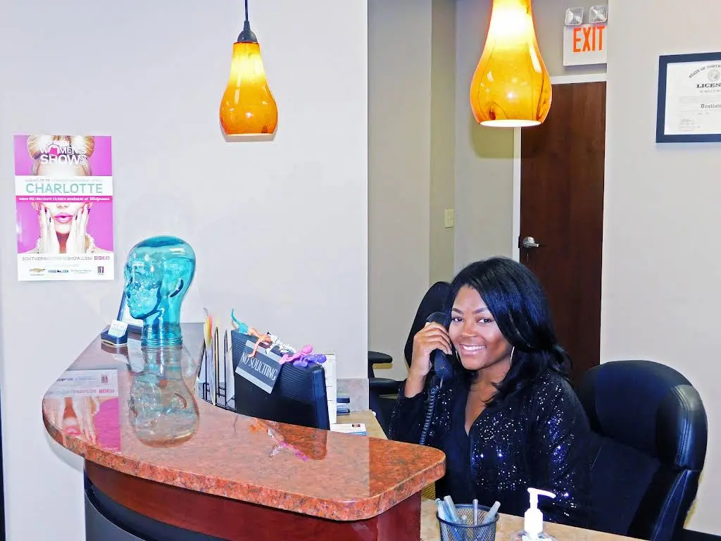 Friendly Dental Group of Matthews-Siskey