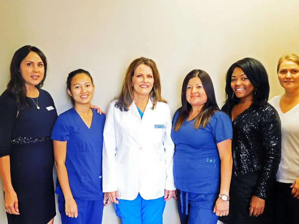 Friendly Dental Group of Matthews-Siskey