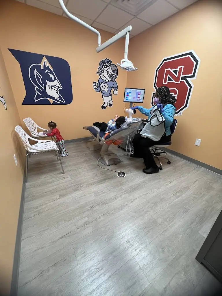 Sunny Skies Pediatric Dentistry