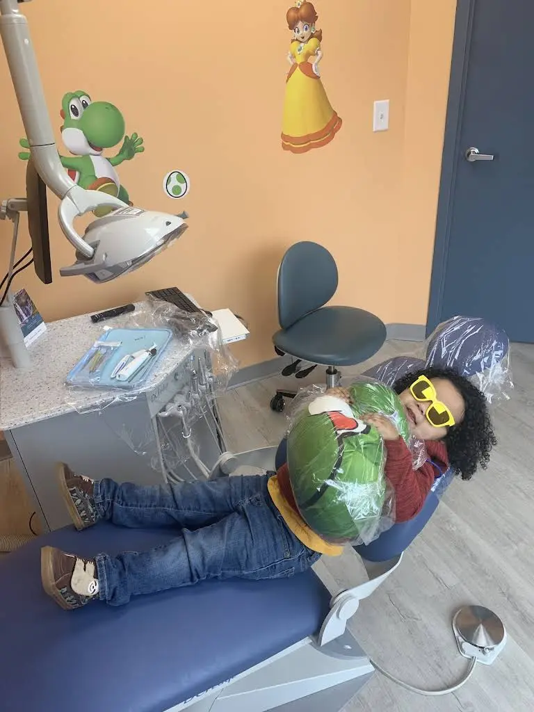 Sunny Skies Pediatric Dentistry