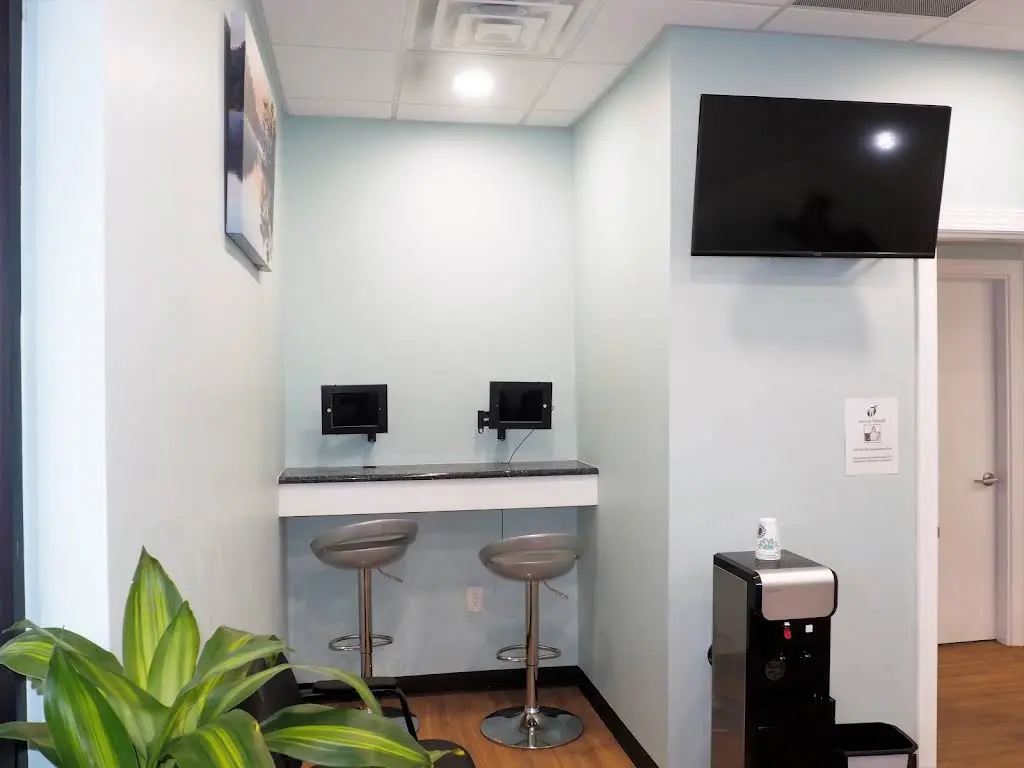 Expressions Family Dental