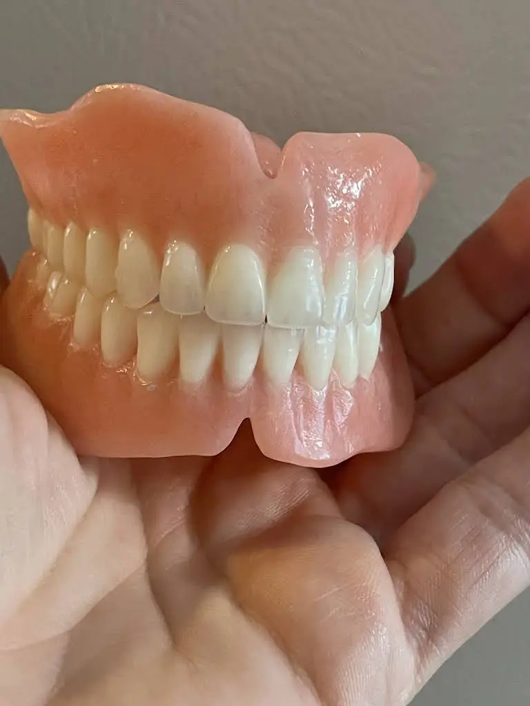 Affordable Dentures & Implants