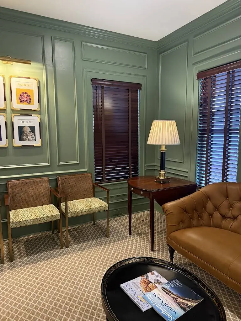 Hayes Barton Dentistry | Charlotte C. Hunt DDS, PLLC