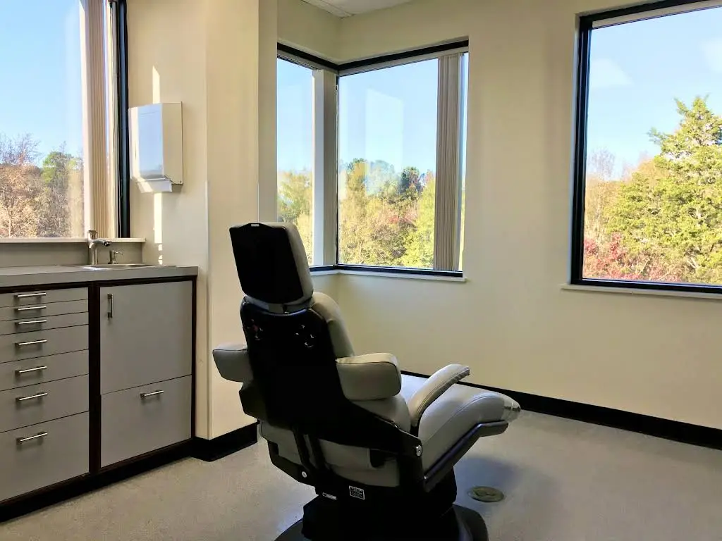 Matthew D. Bostian, Family & Cosmetic Dentistry