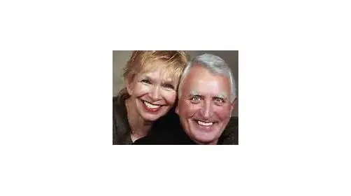 Port Warwick Dental Arts - Dr. Lisa Marie Samaha