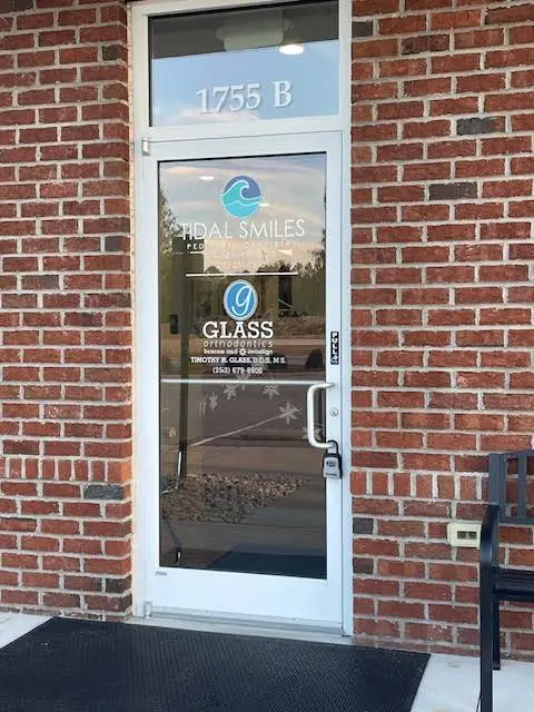 Tidal Smiles Pediatric Dentistry