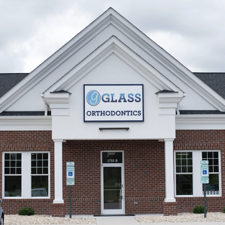 Glass Orthodontics