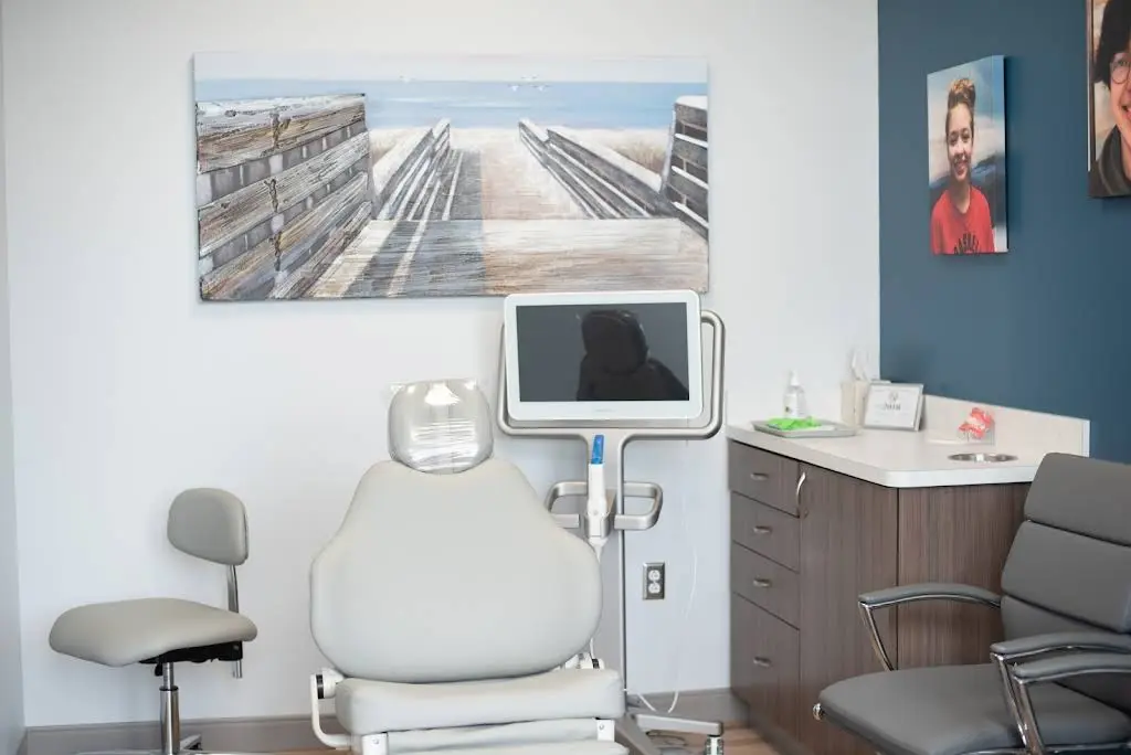 Glass Orthodontics