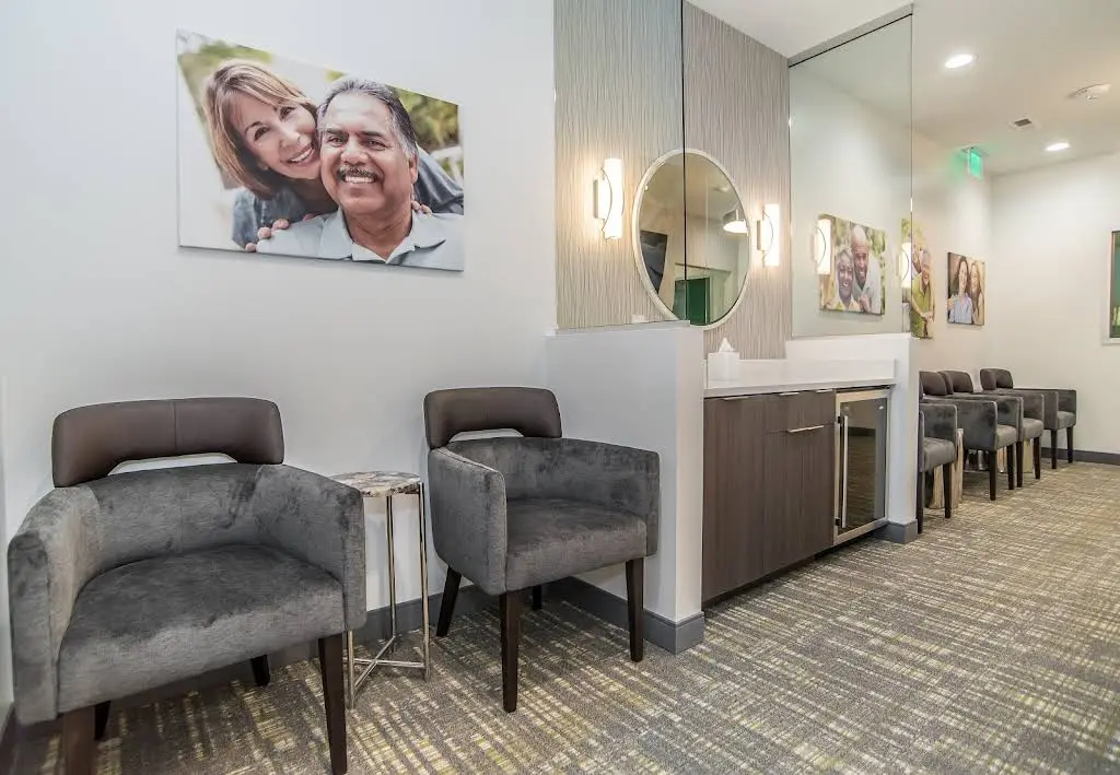 NewStart Denture + Implant Partners