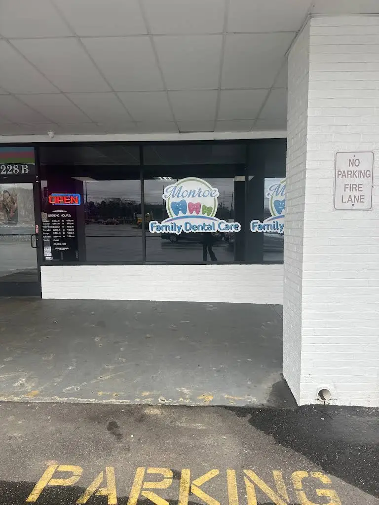 Family Dental Care- Monroe
