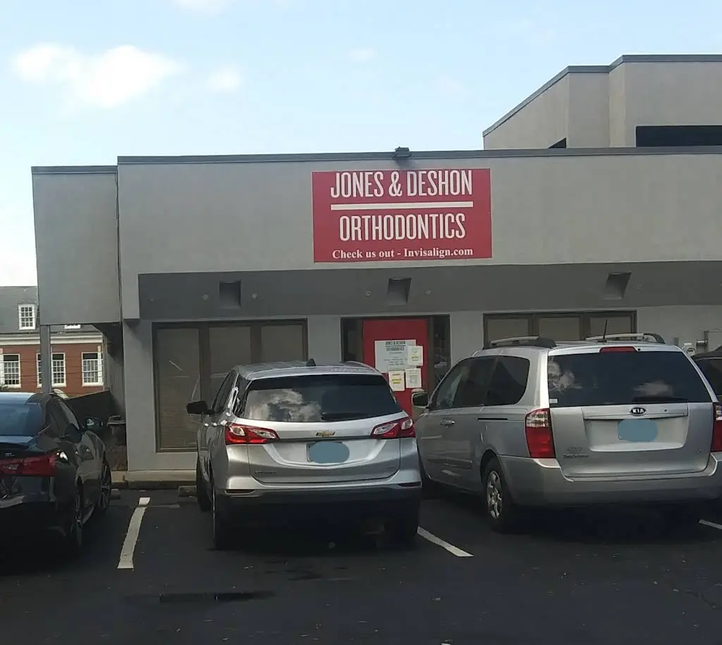 Jones & DeShon Orthodontics