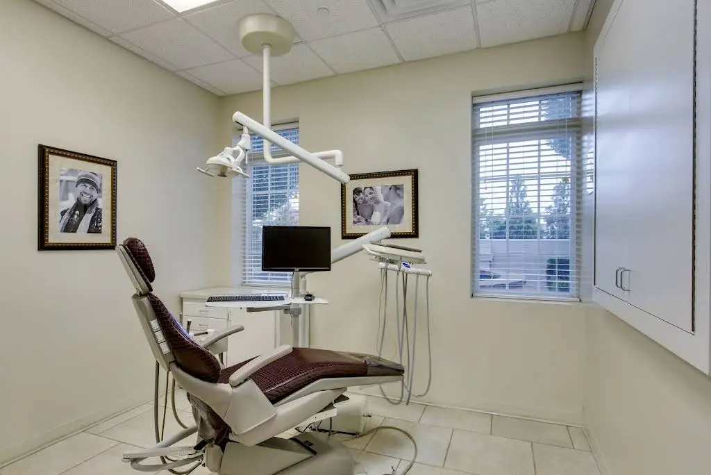 Lane & Associates Family Dentistry - Garner