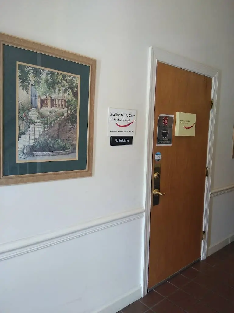 Grafton Smile Care: Scott J Golrich, DMD