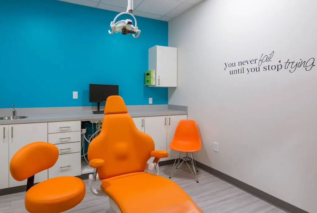 Chompers Pediatric & Teen Dentistry