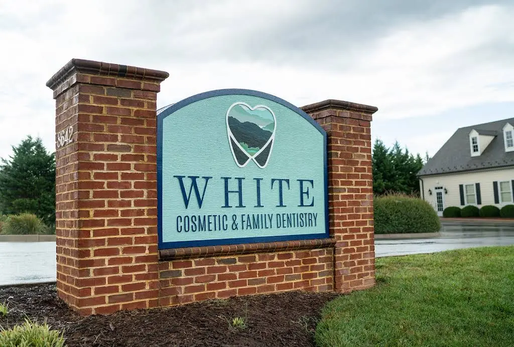 White Cosmetic & Family Dentistry