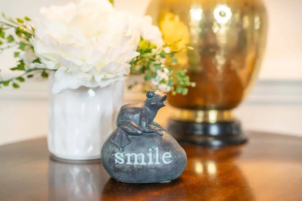 White Cosmetic & Family Dentistry