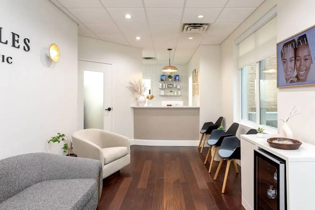 Cary Smiles Family & Cosmetic Dentistry