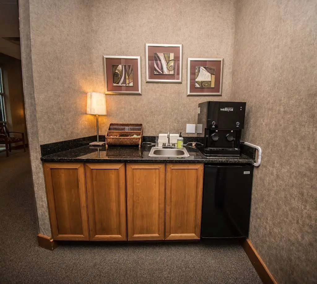 Charles Ashley Mann, DDS & Associates