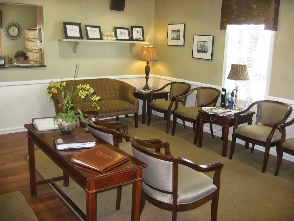 Resh Family Dentistry