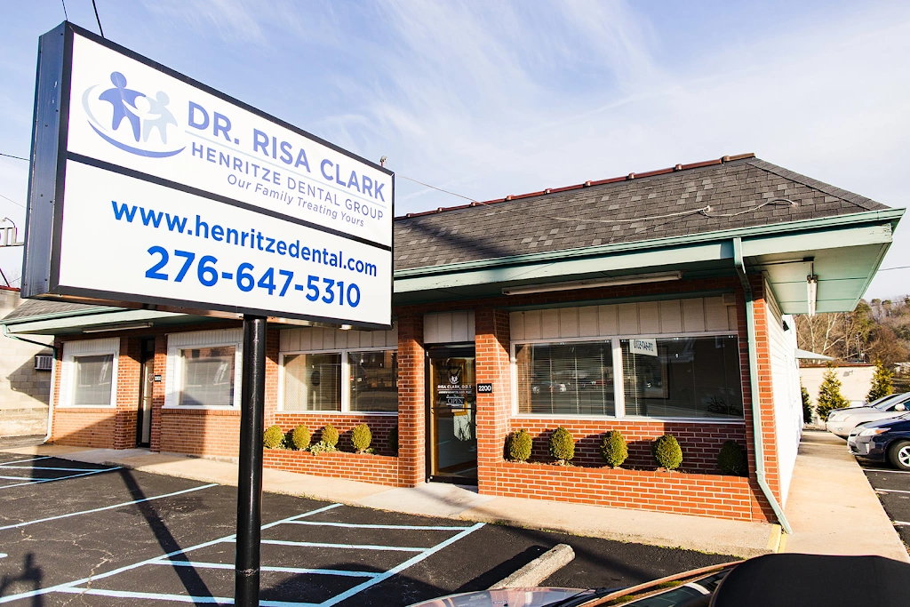 Henritze Dental Group - Collinsville