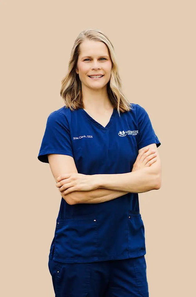 Henritze Dental Group - Collinsville