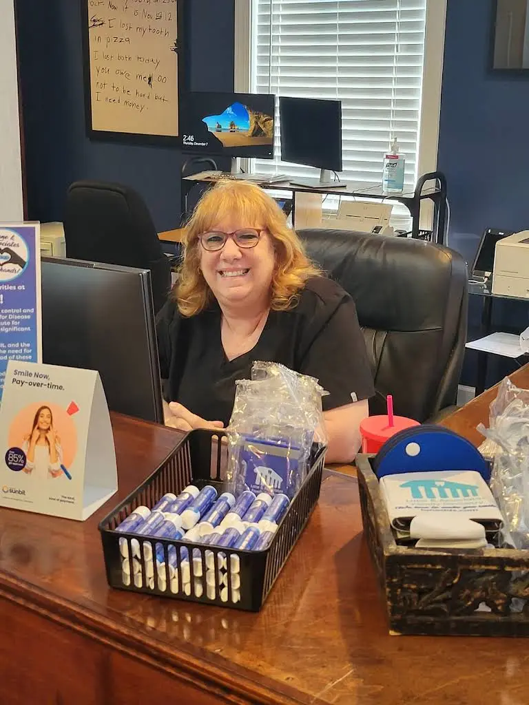 Lane & Associates Family Dentistry - Apex