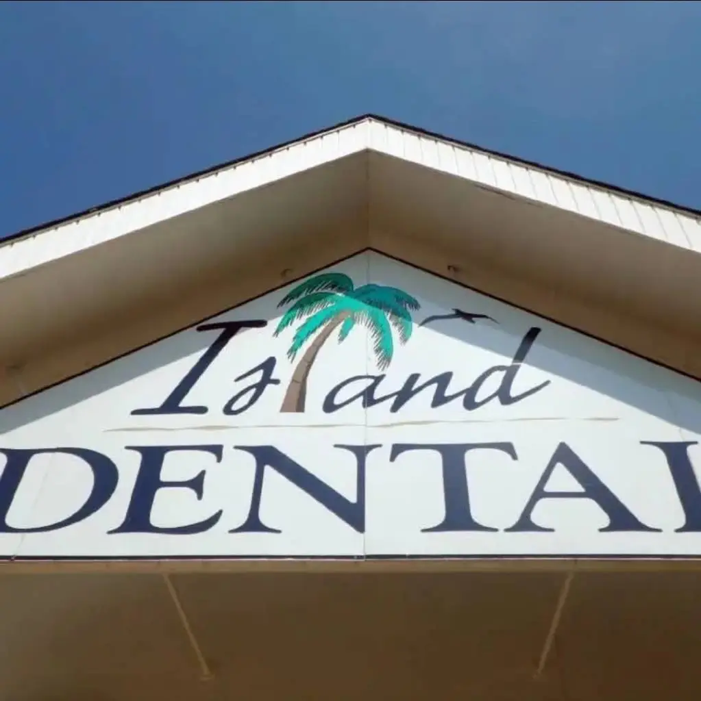 Friendly Smiles of Solomons: Ashleigh Friend, DDS