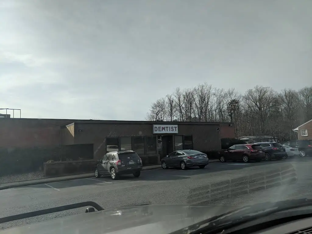 VA Smiles Dental Center