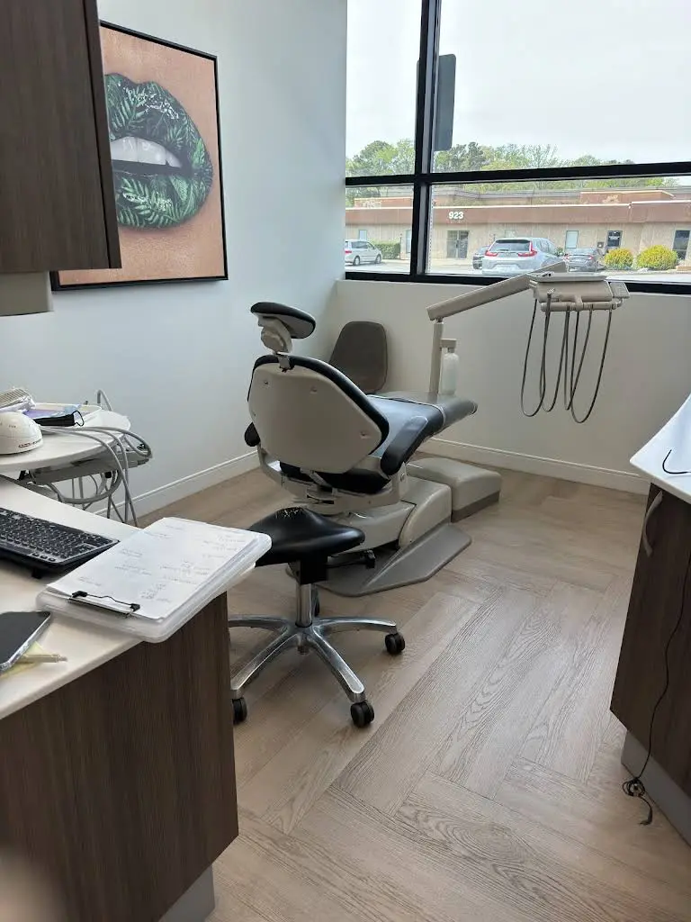 Coastal Cosmetic & Implant Dentistry