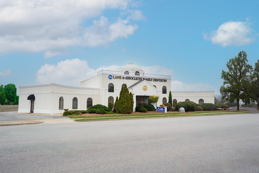 Lane & Associates Family Dentistry - Fuquay Varina