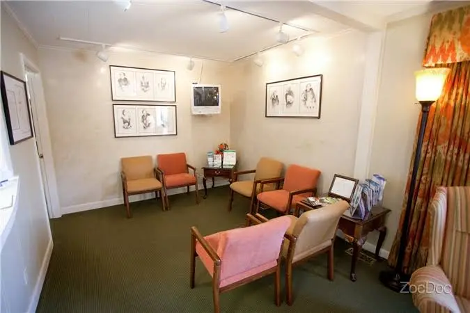 Kevin Koebley DDS PA / Smithfield Smiles 4 U