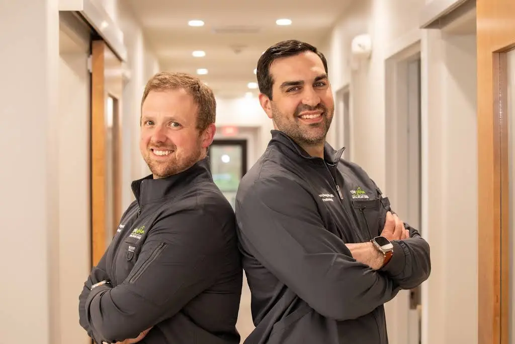 SmileSolution Dental Implant Center