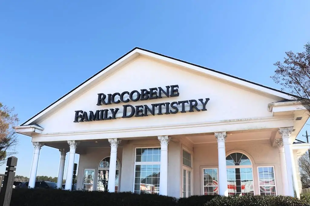 Riccobene Associates Family Dentistry