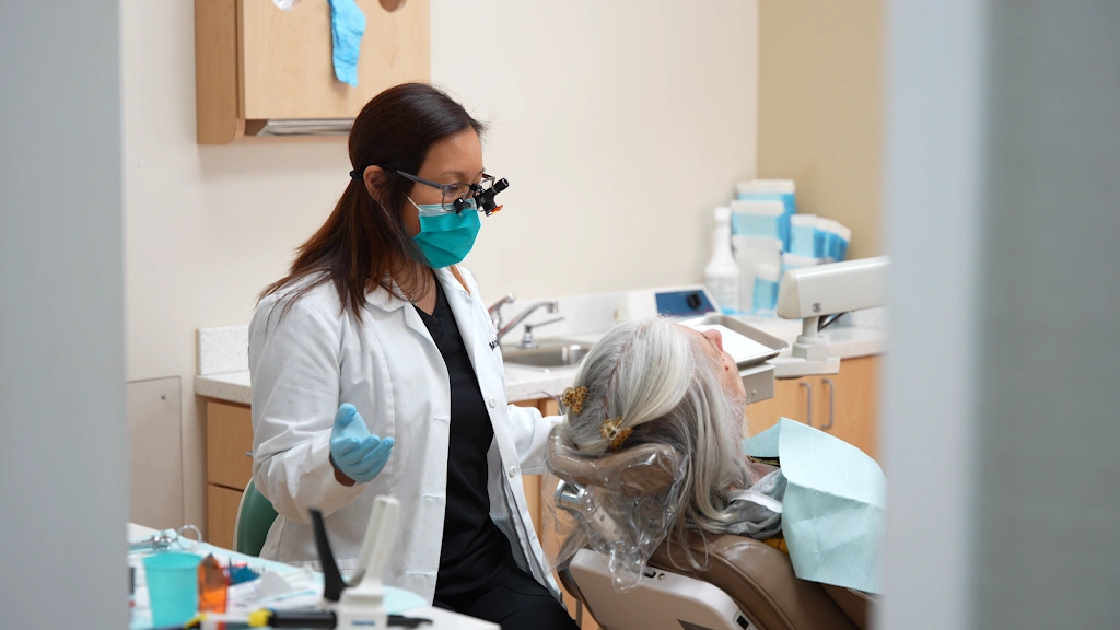 Konikoff Dental Associates General Booth
