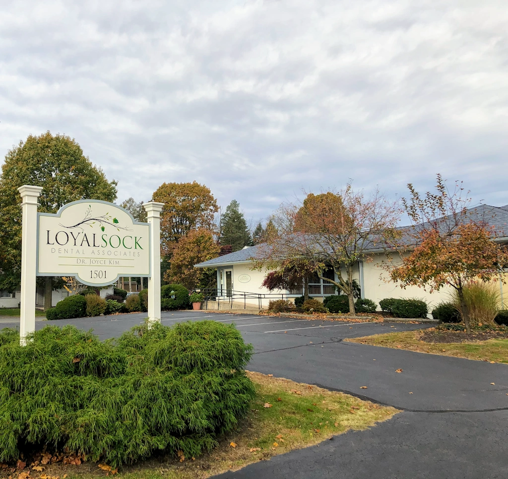 Loyalsock Dental Associates: Joyce Kim, DDS