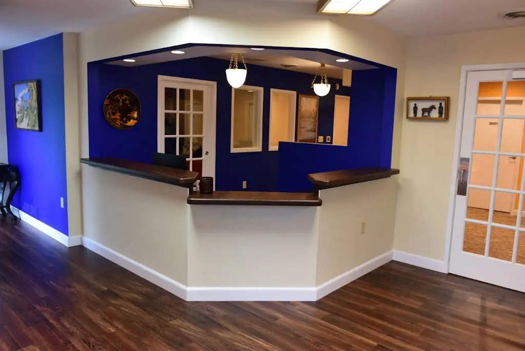 Loyalsock Dental Associates: Joyce Kim, DDS