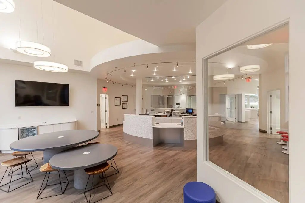Rachel E Reichard Orthodontics