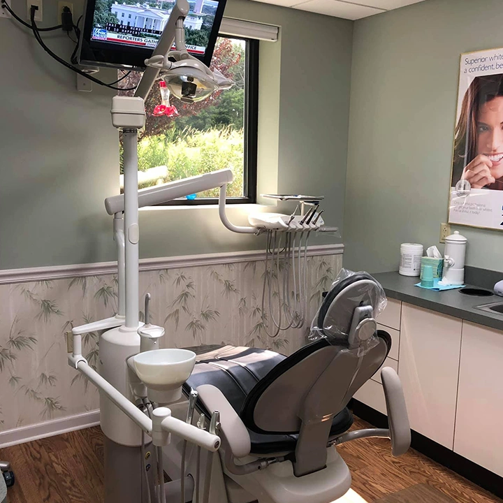 Matthew J. Makuta, D.M.D. Family & Cosmetic Dentistry