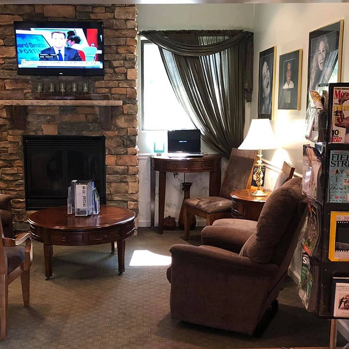 Matthew J. Makuta, D.M.D. Family & Cosmetic Dentistry