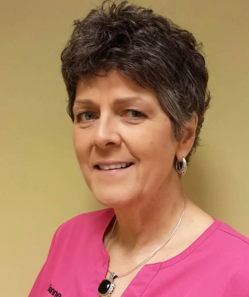 Dr. Carrie Newell DDS / Gary Newell, D.D.S. & Carrie Clarkson, D.D.S.