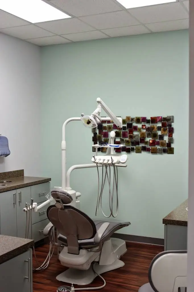 Hoek Esthetic Family Dentistry