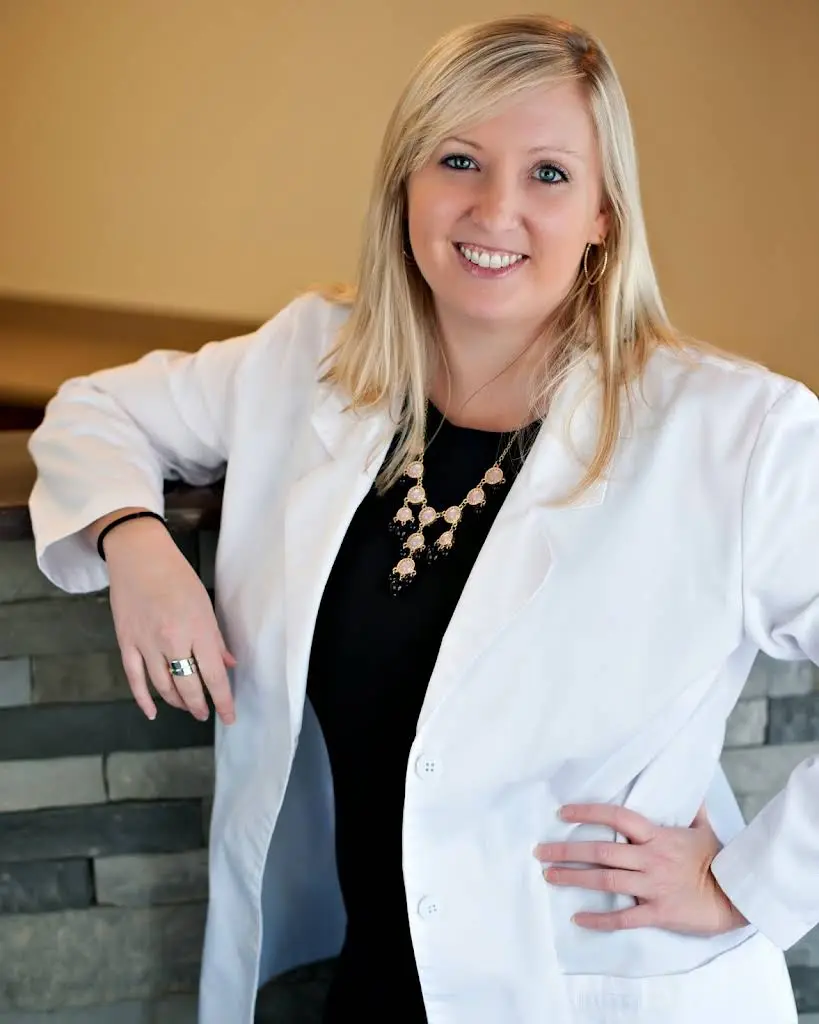 Hoek Esthetic Family Dentistry
