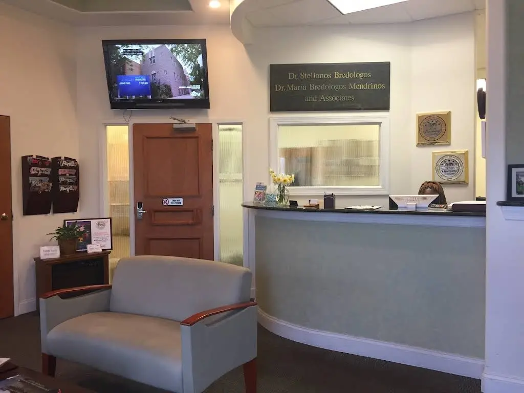 Dr. Stelianos A. Bredologos & Dr. Maria Mendrinos, Family and Cosmetic Dentistry