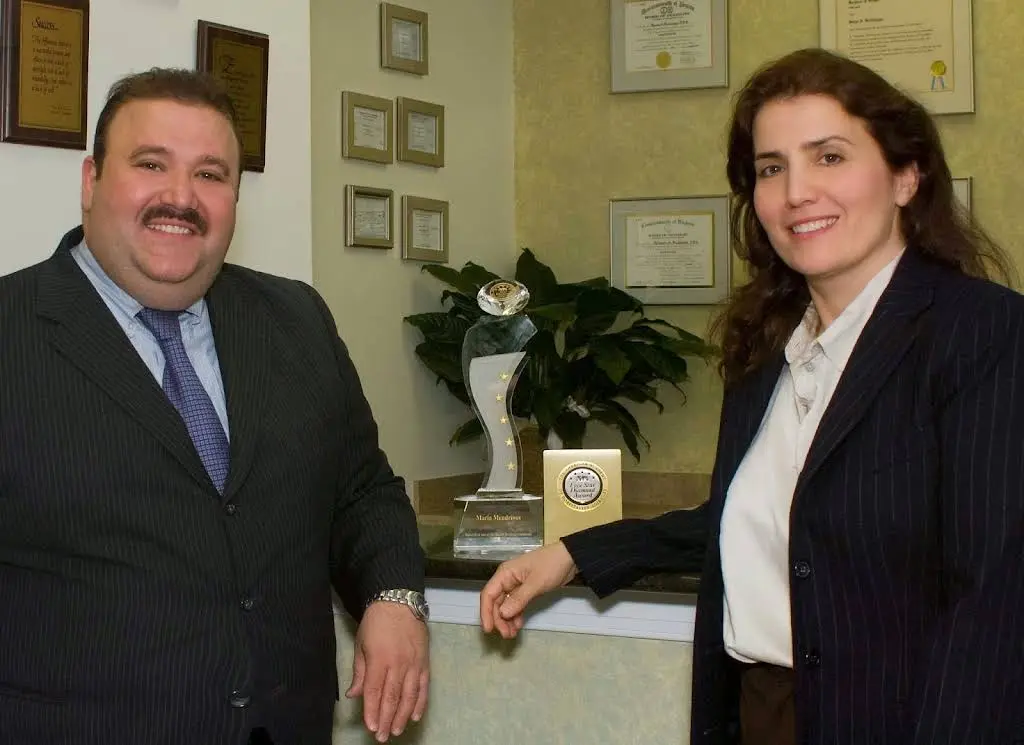 Dr. Stelianos A. Bredologos & Dr. Maria Mendrinos, Family and Cosmetic Dentistry