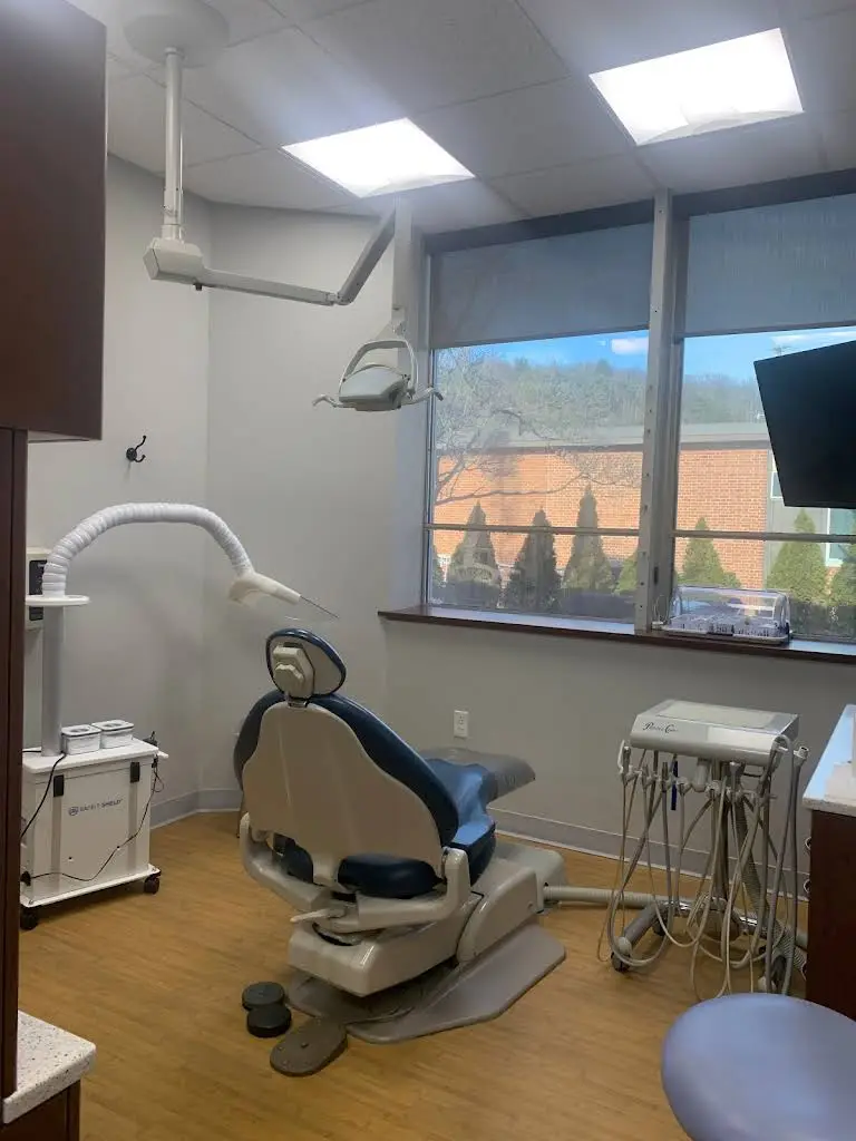 Ecker Family Dental