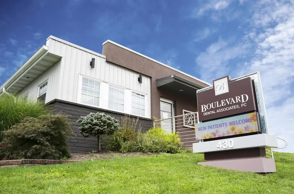 Boulevard Dental Associates