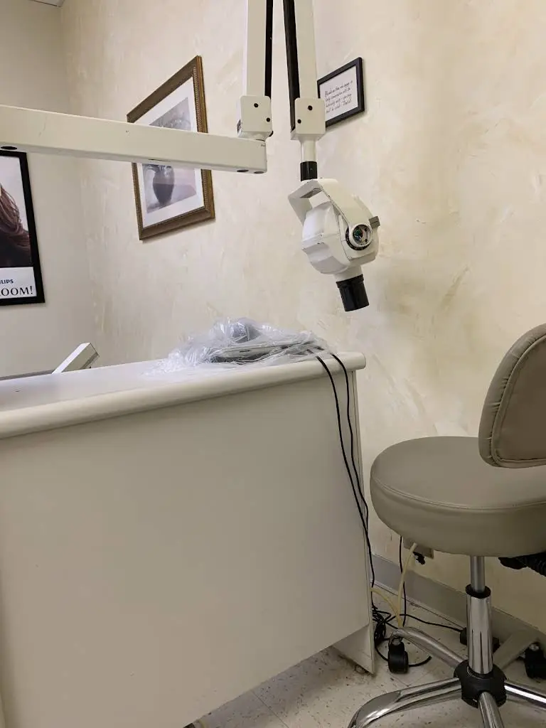 Smiles by K Simmons, DDS