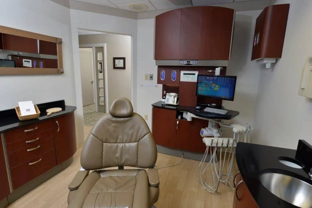 Weierbach & Genetti Prosthodontics