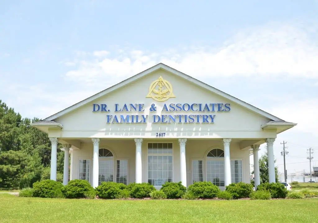 Lane & Associates Family Dentistry - Sanford Horner